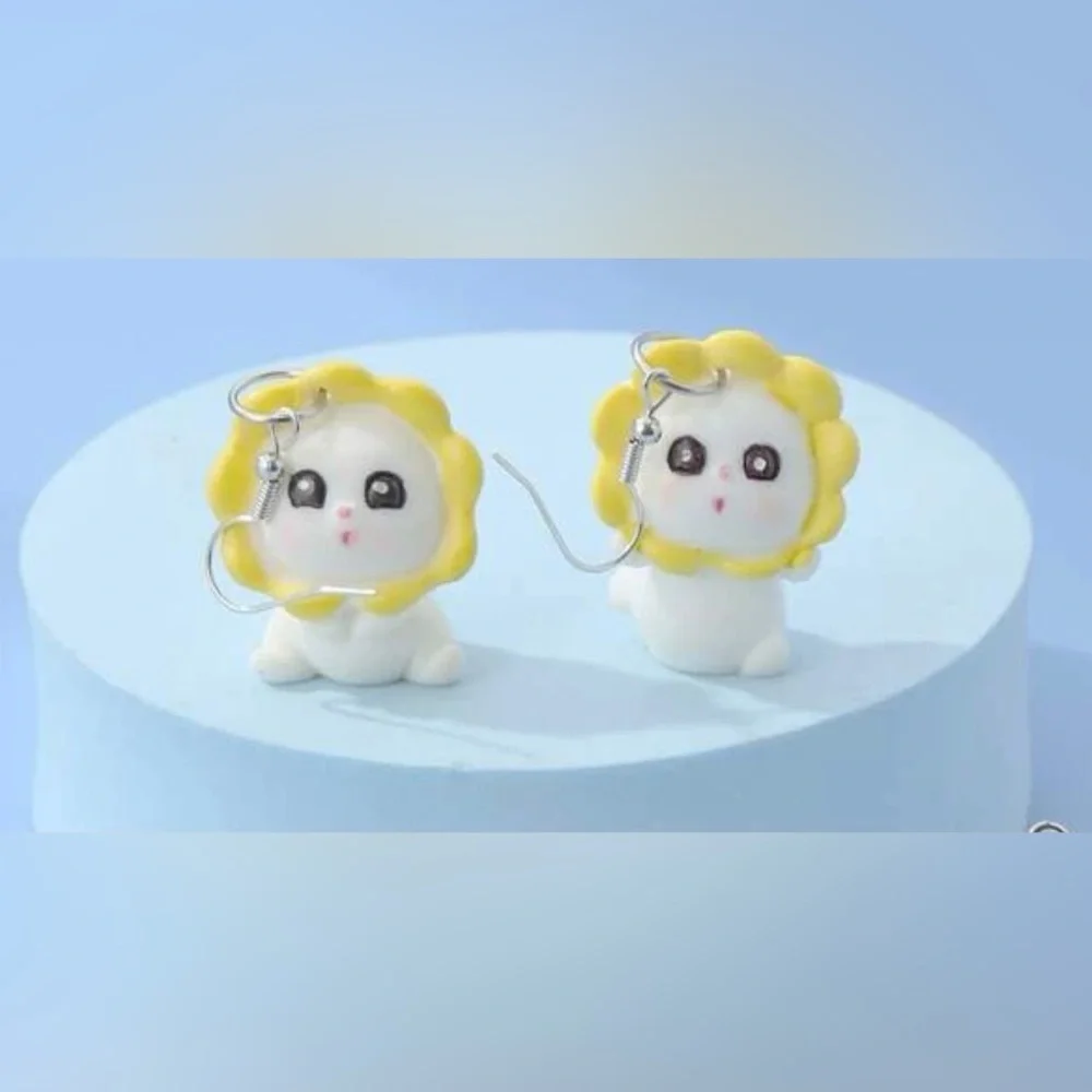 “Kawaii Kitties” Lion Mane Costume Cutesy Furry Kitten Cat 3D Figurine Earrings